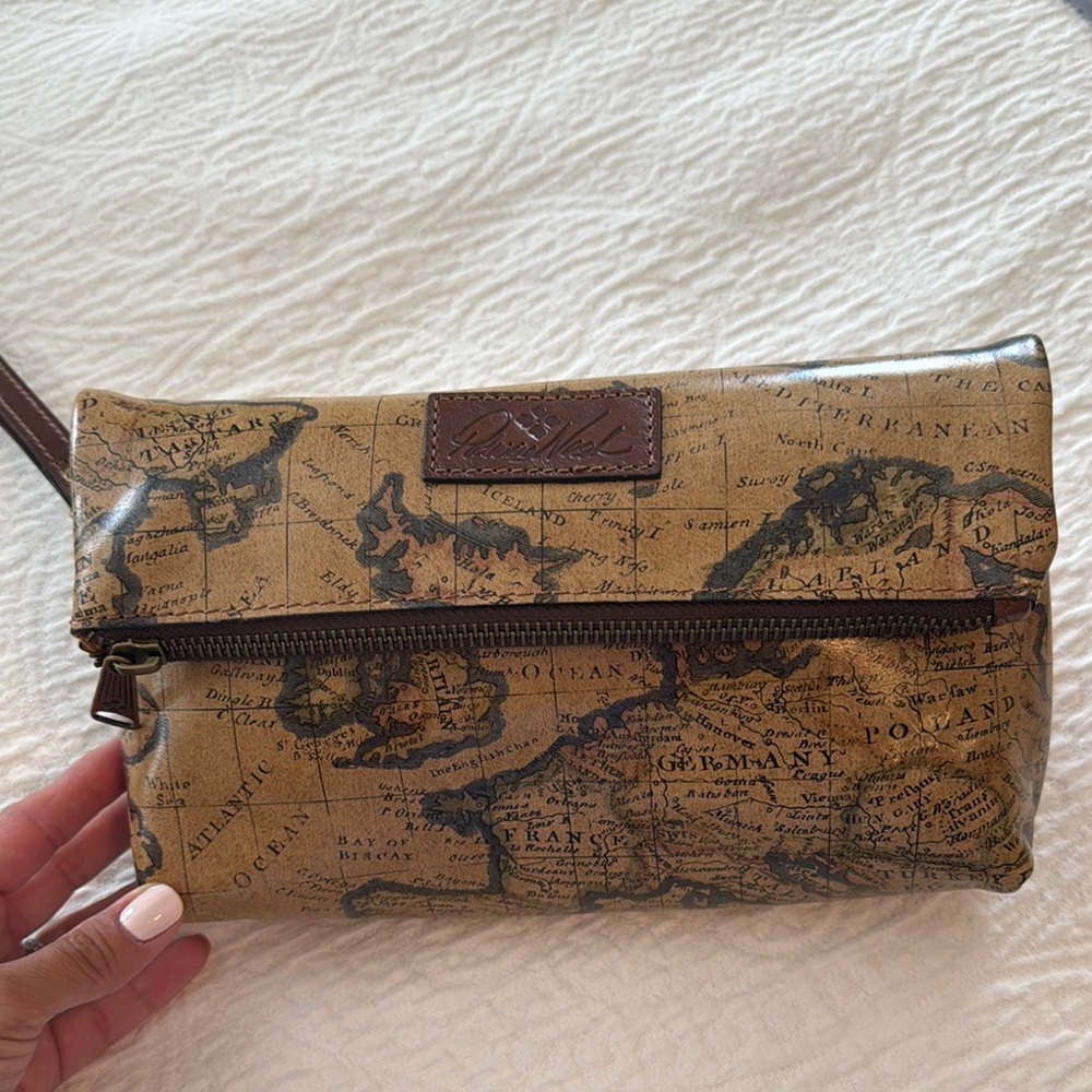 Patricia Nash Valerie Clutch